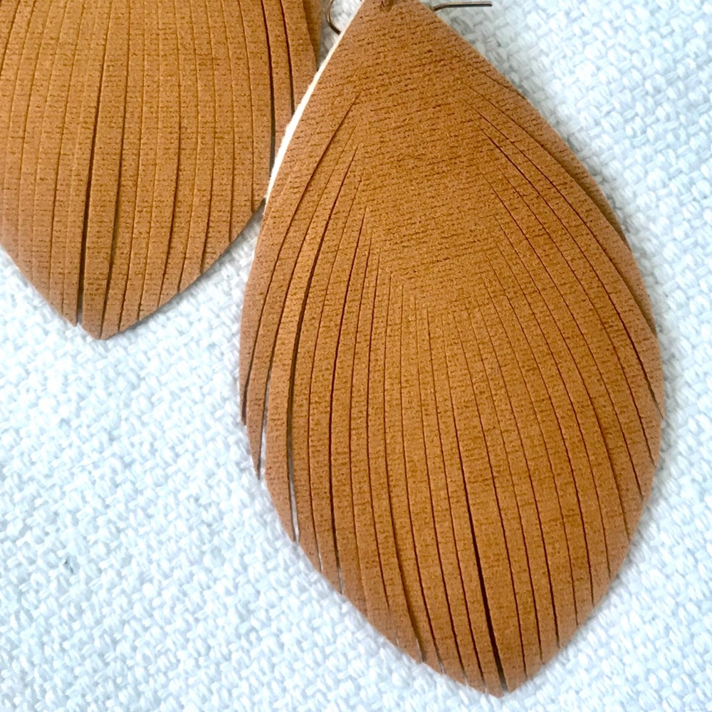 ✨HP✨ Leather Gold + Brown Earrings *NWT - Picture 5 of 5
